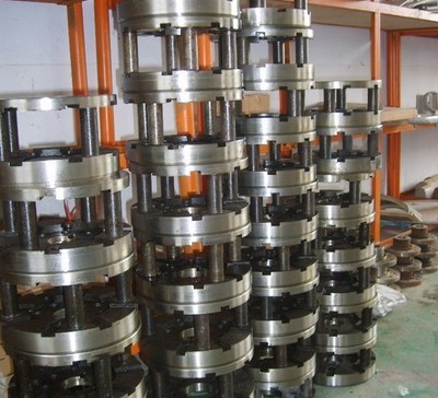 供應(yīng)青島拋丸機、耐磨件路面拋丸機、葉輪體、拋丸器-青島鑄誠機械制造